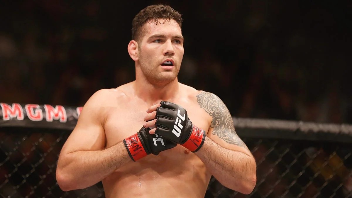 Chris Weidman makes his light heavyweight debut in Boston