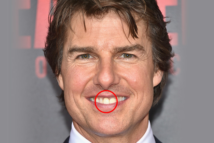 Tom Cruise Teeth Young The Joke S On Him Tom Cruise And Eyes Wide