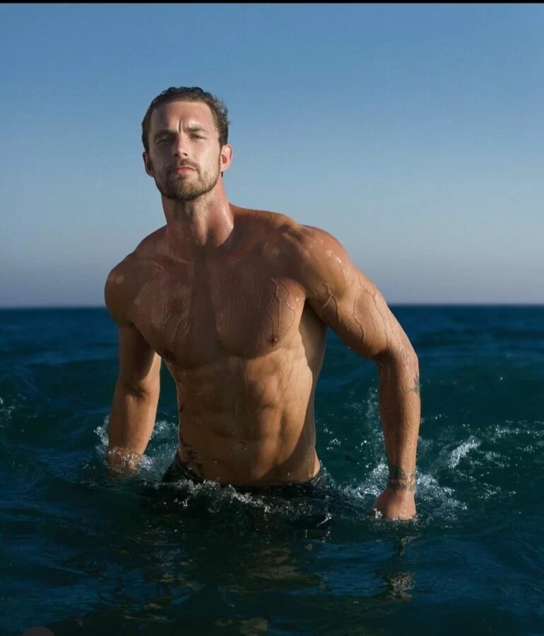 Christian Hogue Biography, Wiki, Age, About, Height, Details, Photos