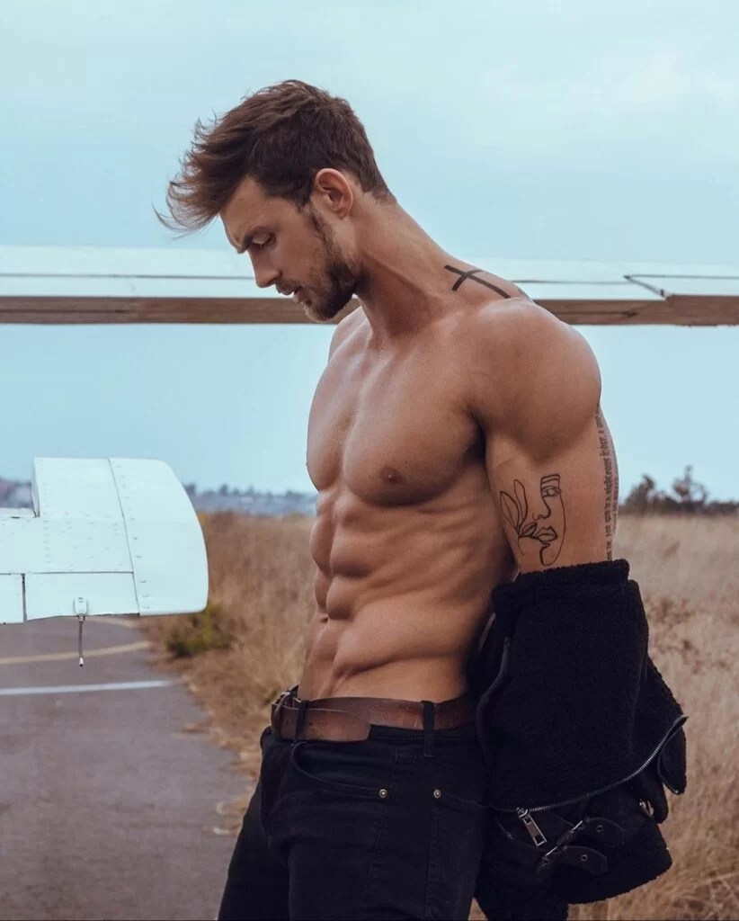 Christian Hogue Biography, Wiki, Age, About, Height, Details, Photos