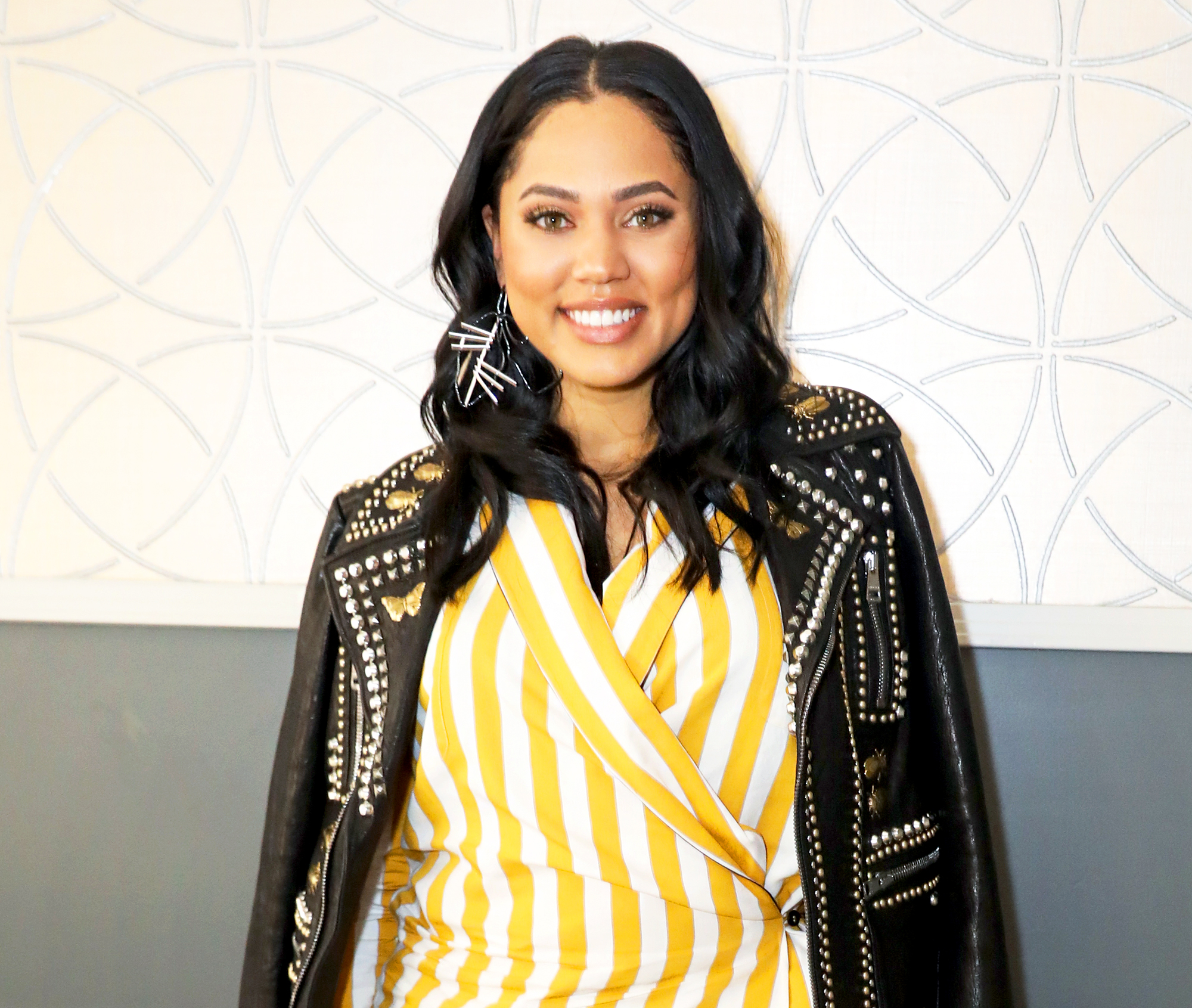 Pregnant Ayesha Curry Shares Sweet Picture of Her Baby Bump