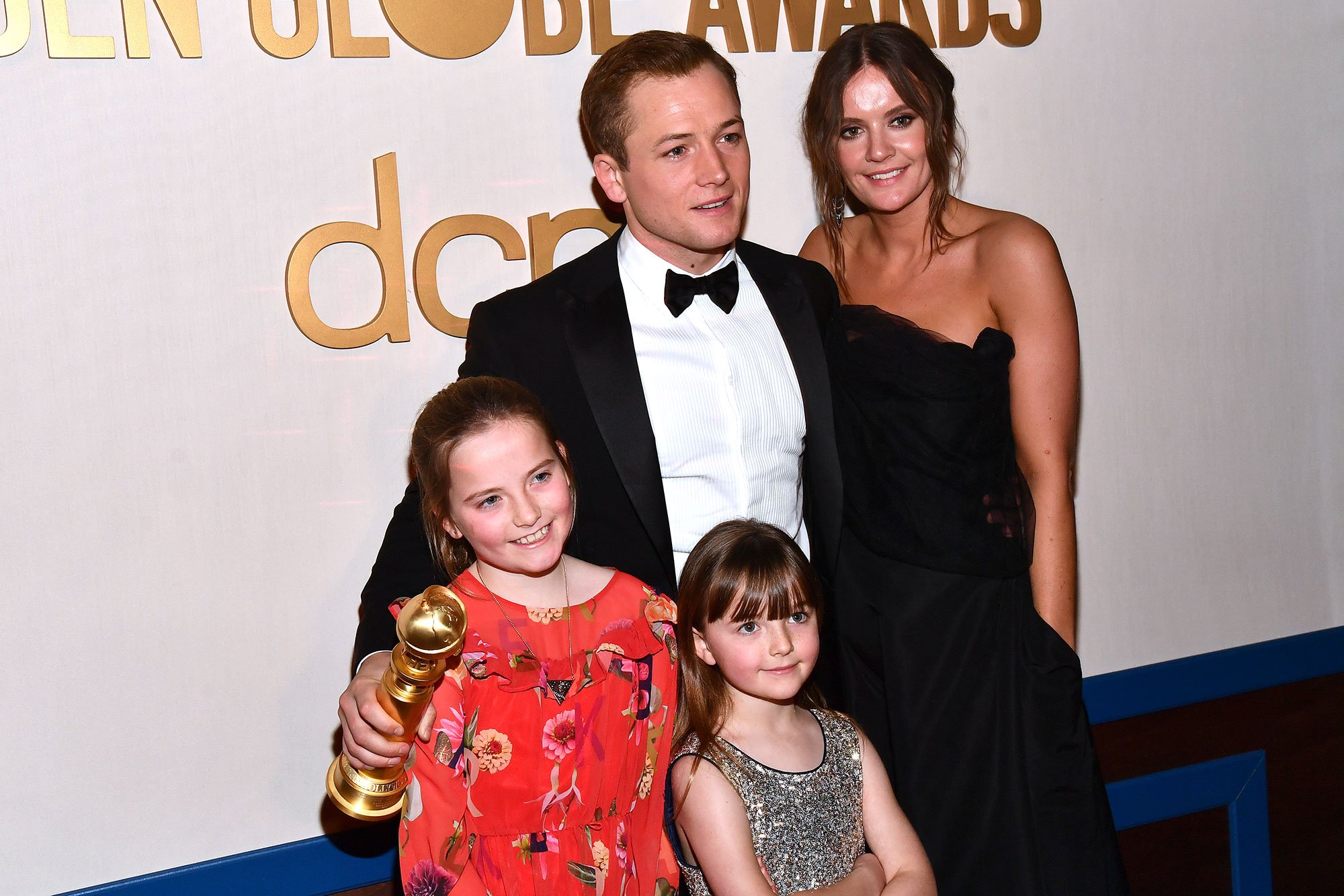 Golden Globes 2020 Celebs Bring Family Members, Pose for Pics UsWeekly