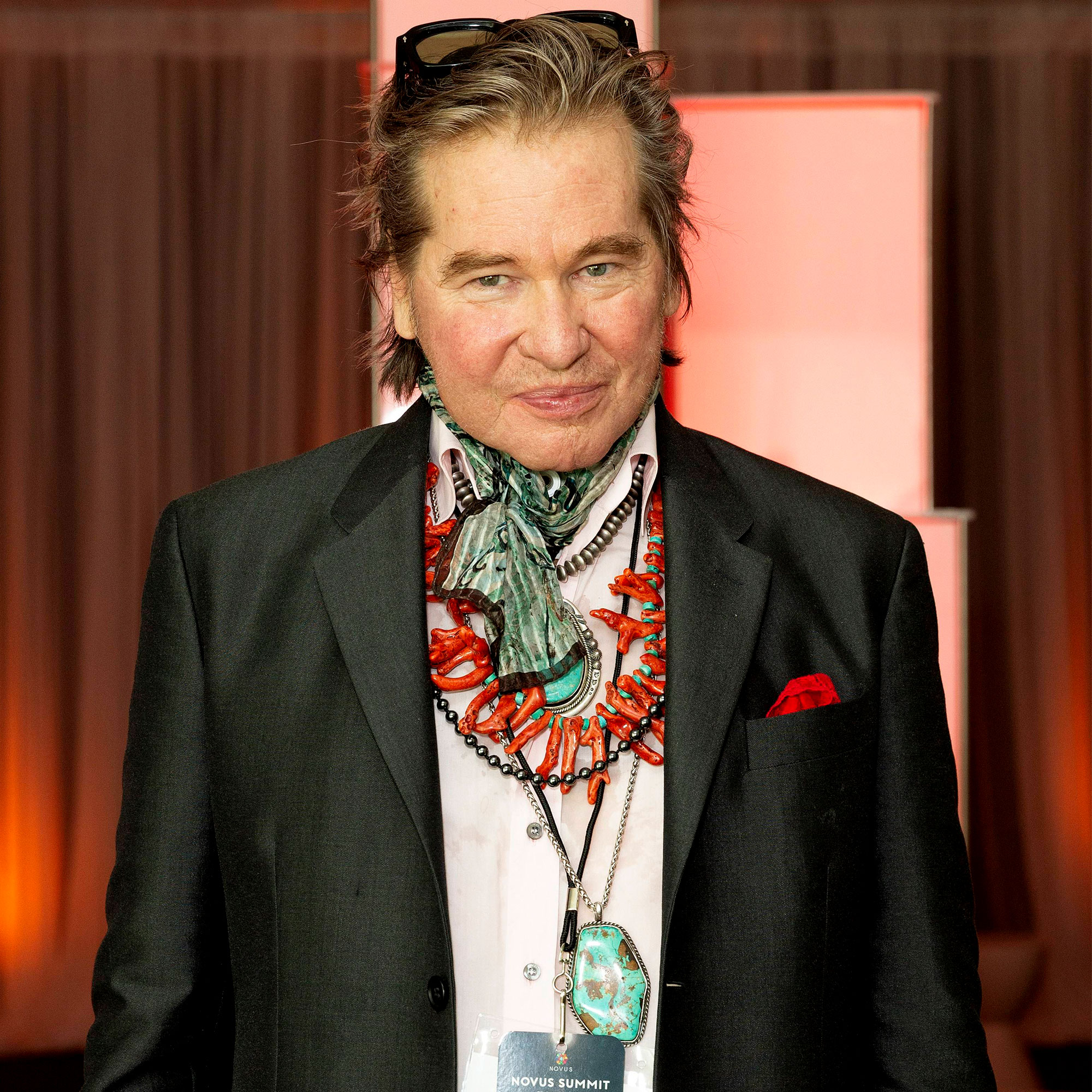 Top Gun’s Val Kilmer Lost Voice Amid Throat Cancer Battle Timeline