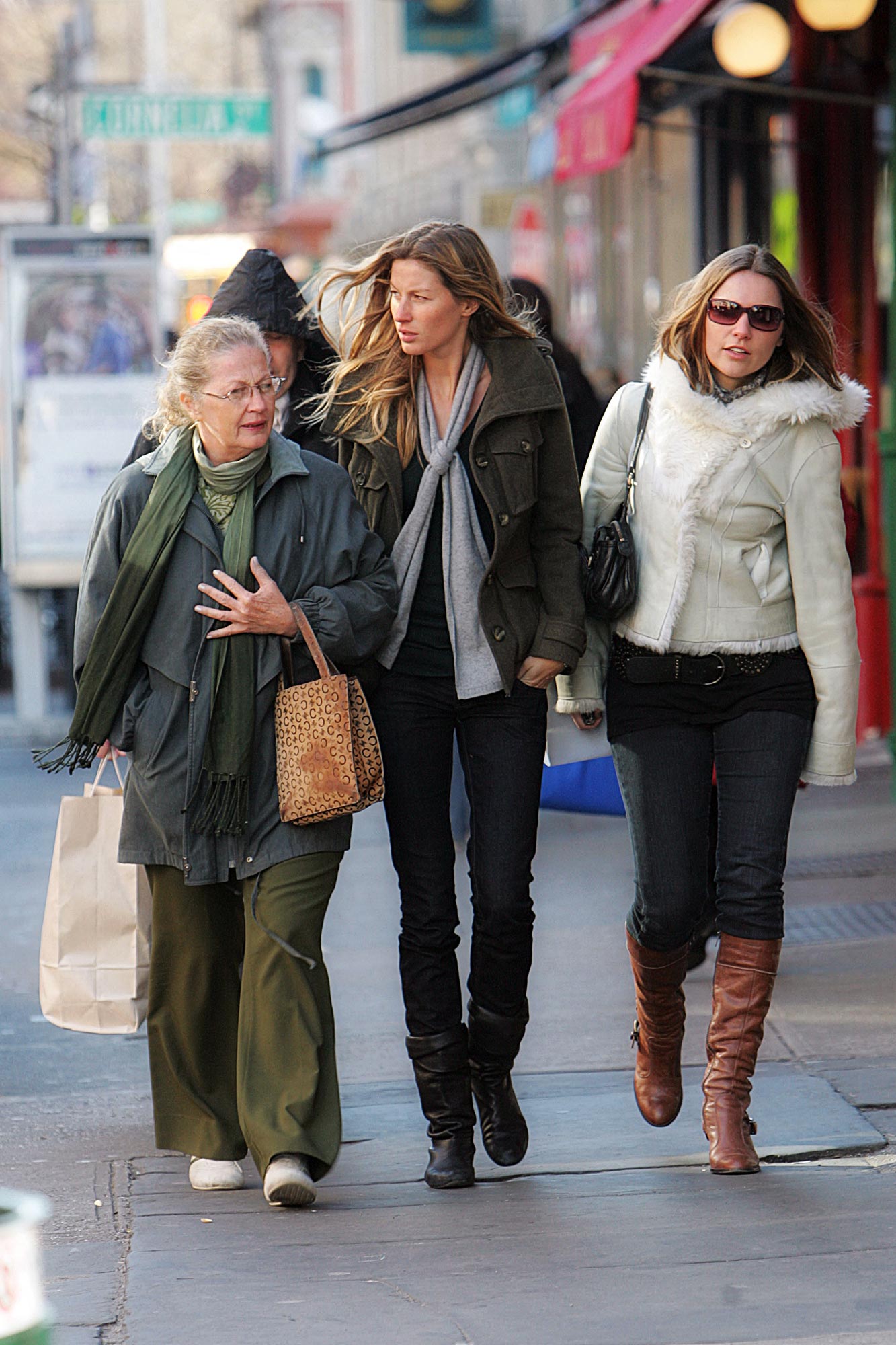 Gisele Bundchen's Family Guide Meet Her 5 Sisters and More UsWeekly