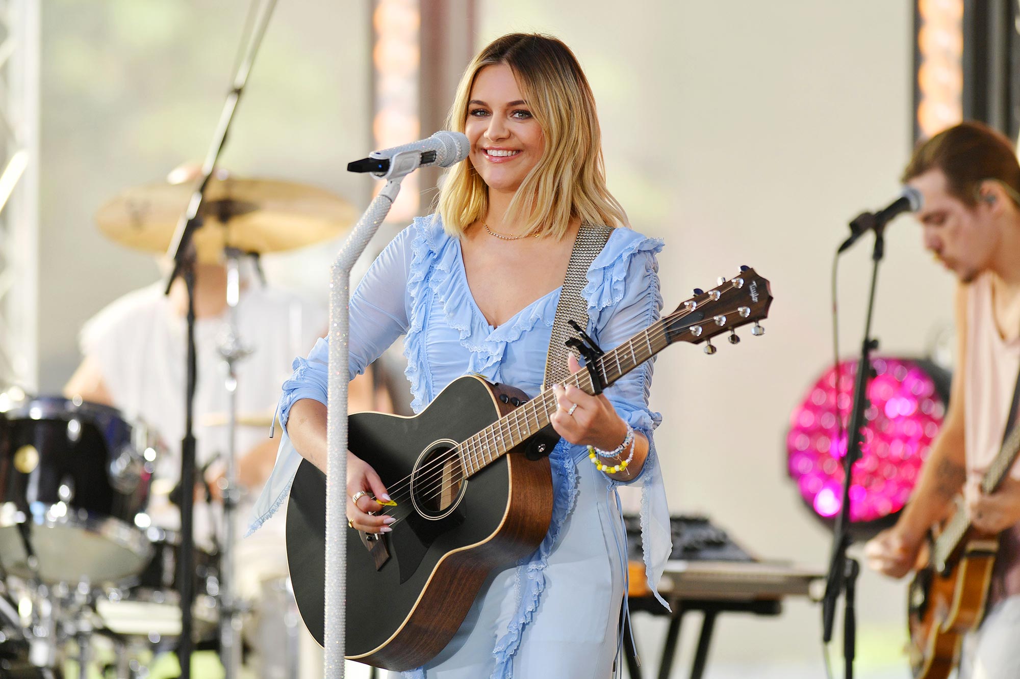 Unleashing the Hidden Meanings in Kelsea Ballerini’s 'Interlude (Full