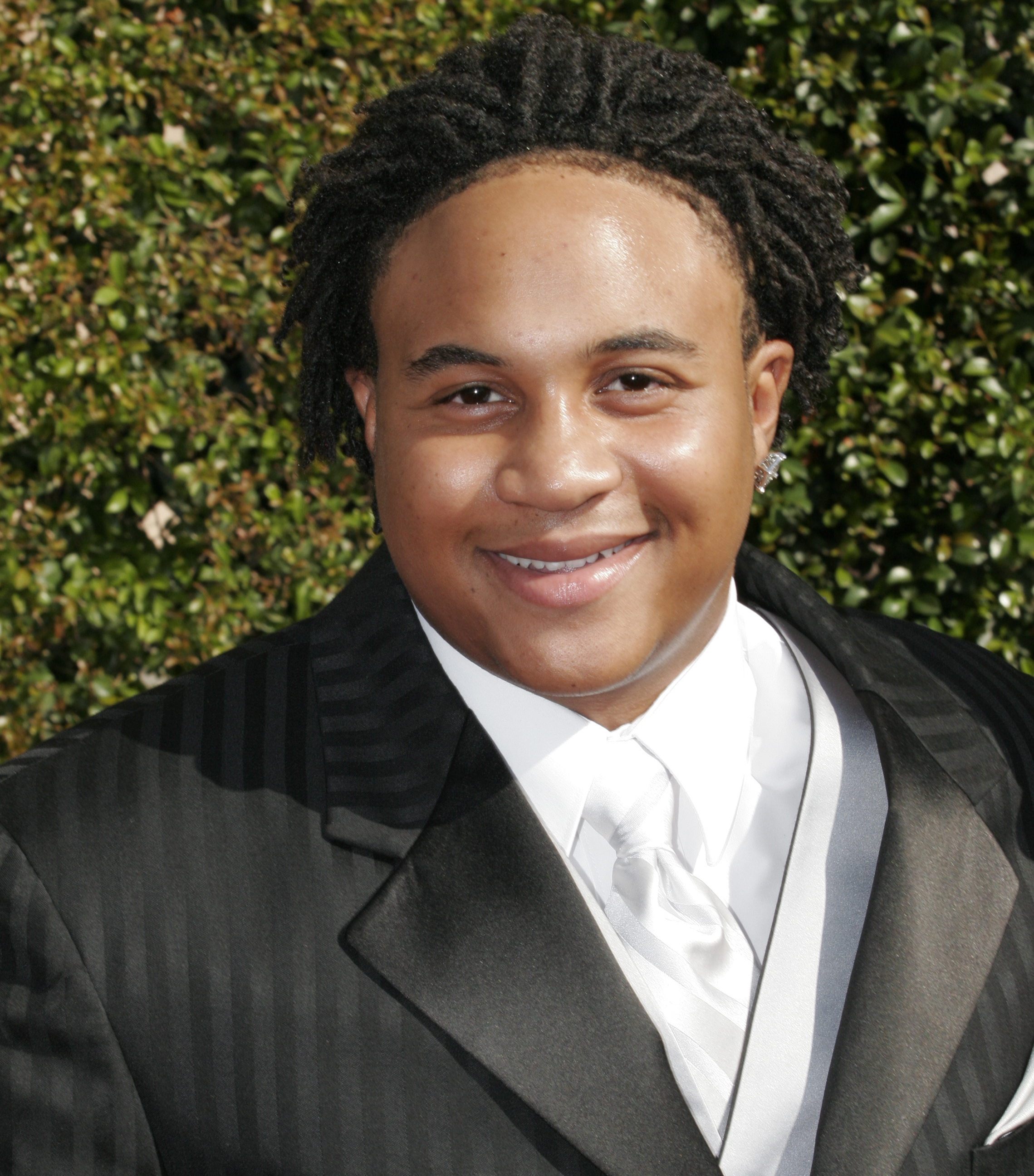 Orlando Brown Checks Into Rehab For Substance Abuse And Mental Health