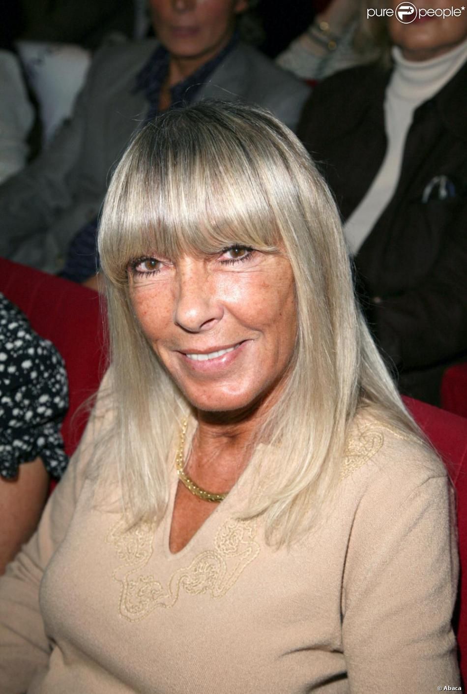 Pictures of Laura Devon