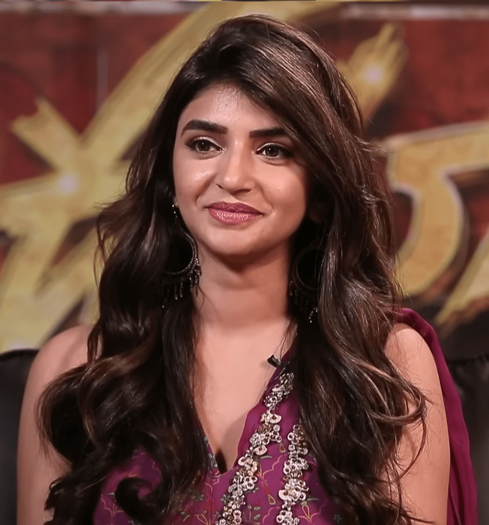 Sreeleela Biography, Net Worth, Age, Career, Father, Boyfriend