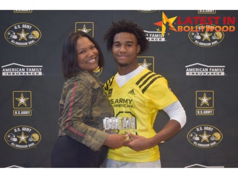 Who is the Girlfriend of Jaylen Waddle? His Parents, Salary an Jersey