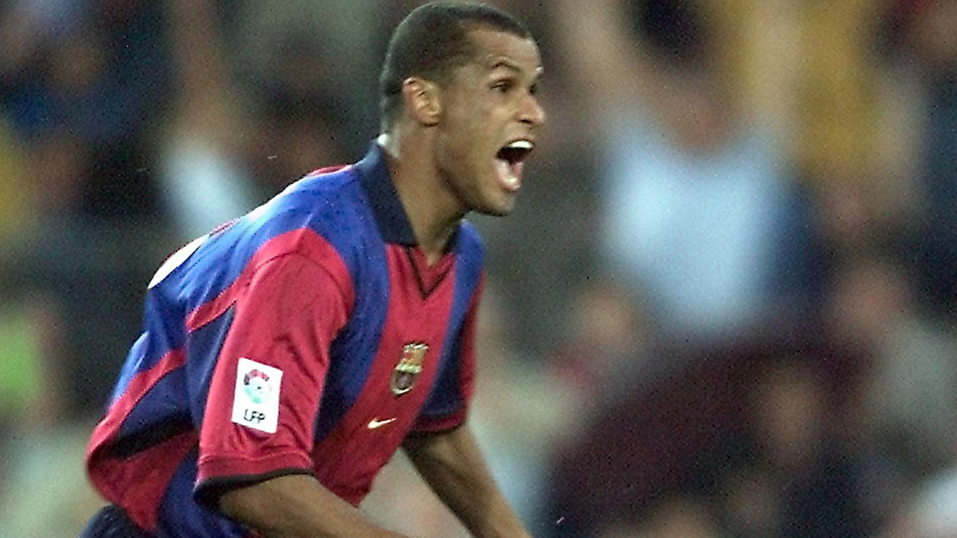 Rivaldo explains why he would not leave Barcelona for Manchester United