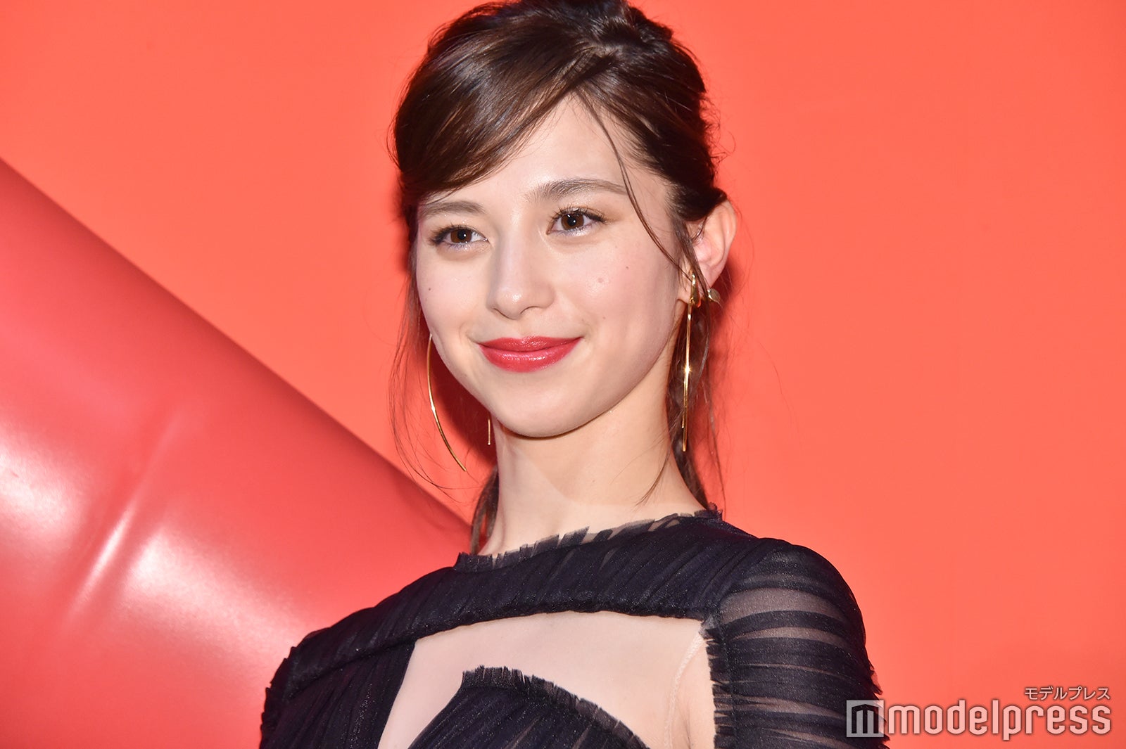 中条あやみに交際報道 所属事務所がコメント モデルプレス