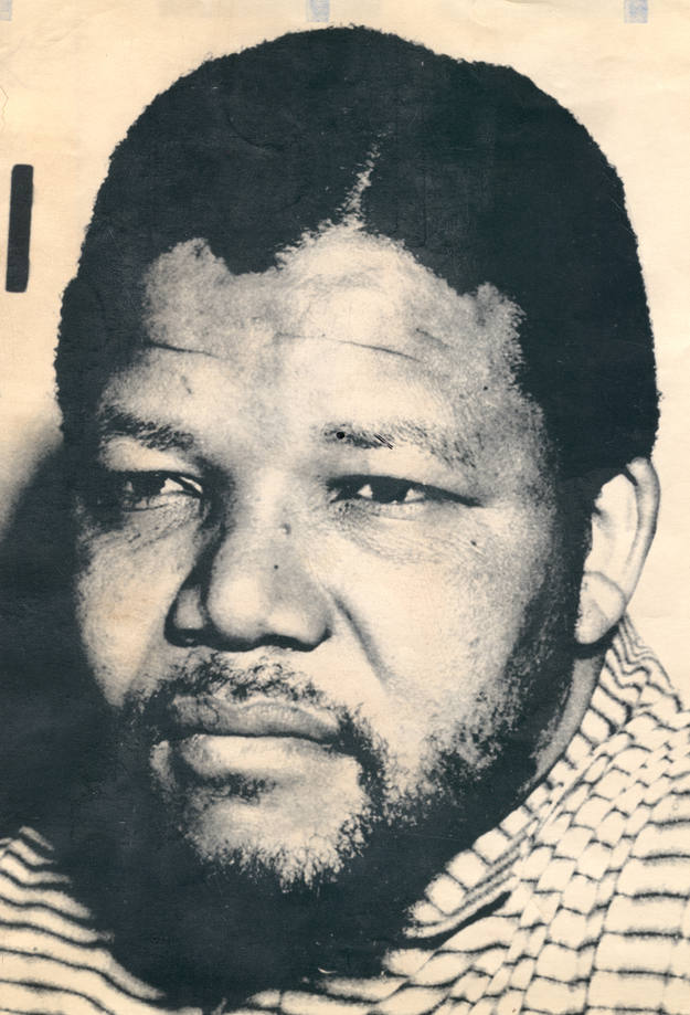 Nelson Mandela durante su larga etapa en la clandestinidad, acusado por el Gobierno de alta traición por desobediencia civil