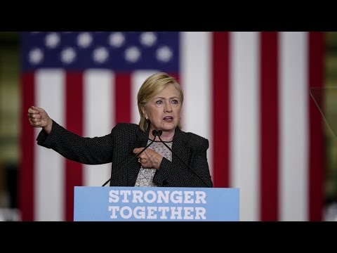 Hillary Clinton Targets White Working-Class Male Voters