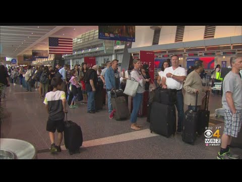 Thunderstorms Cause Flight Delays, Flooding