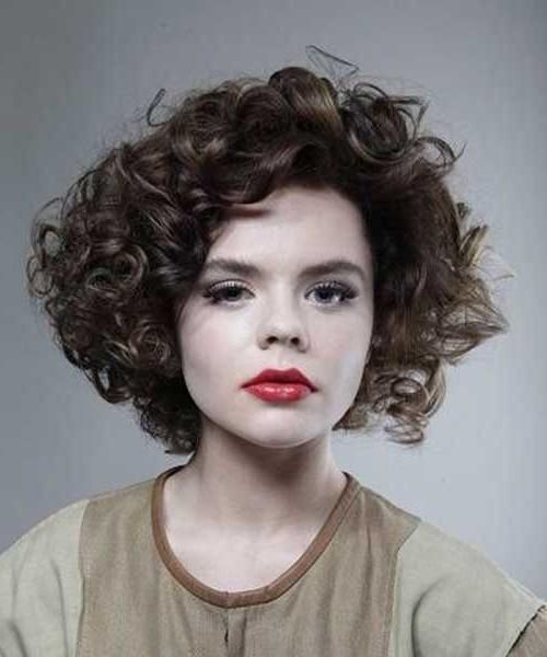 Featured Photo of Thick Curly Short Haircuts