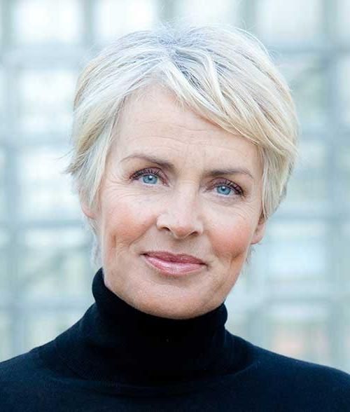Featured Photo of Older Ladies Short Haircuts