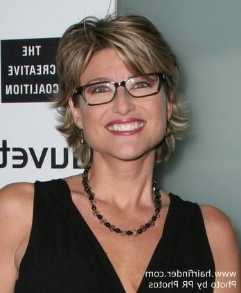 Featured Photo of Short Hairstyles For Women Who Wear Glasses