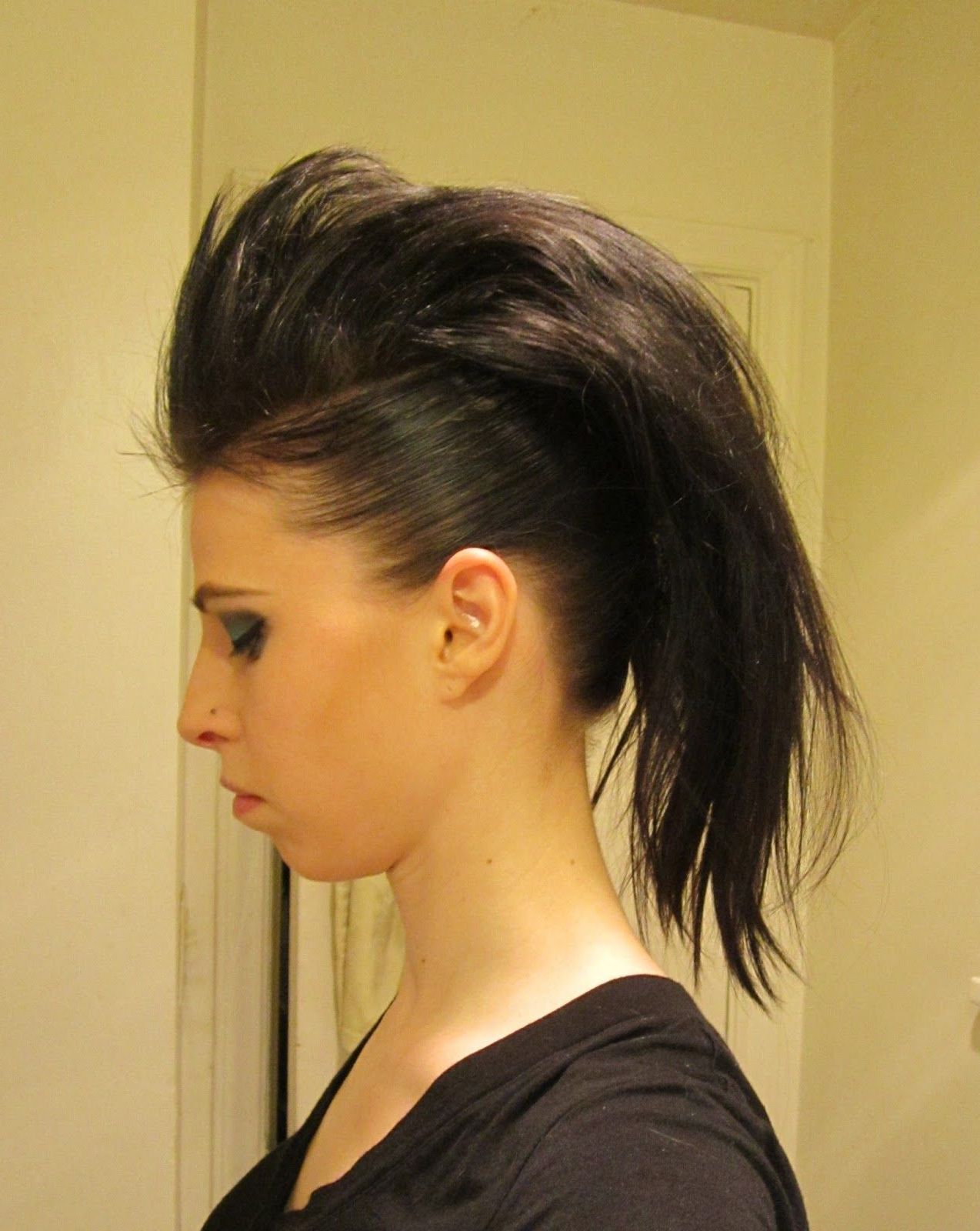 Featured Photo of Punk Mohawk Updo Hairstyles
