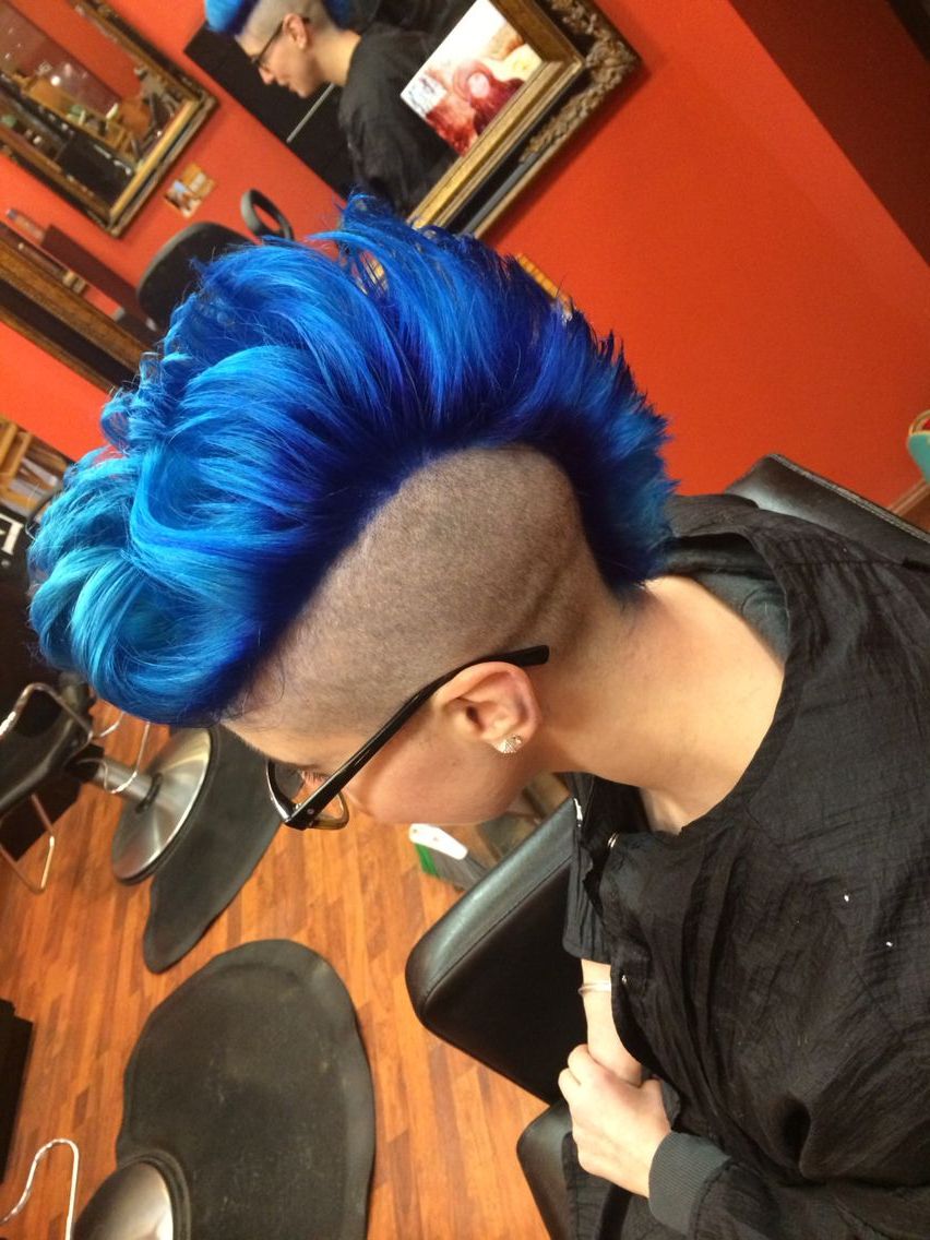 Featured Photo of Blue Hair Mohawk Hairstyles