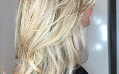 Effortlessly Layered Long Hairstyles