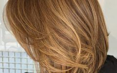 Caramel Lob Hairstyles with Delicate Layers