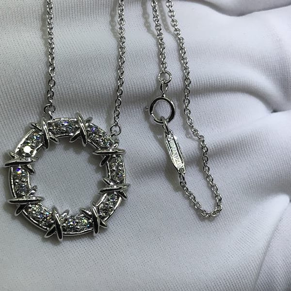 Customized JewelryAuthentic Tiffany & Co. Schlumberger Sixteen Stone Circle Pendant in Platinum