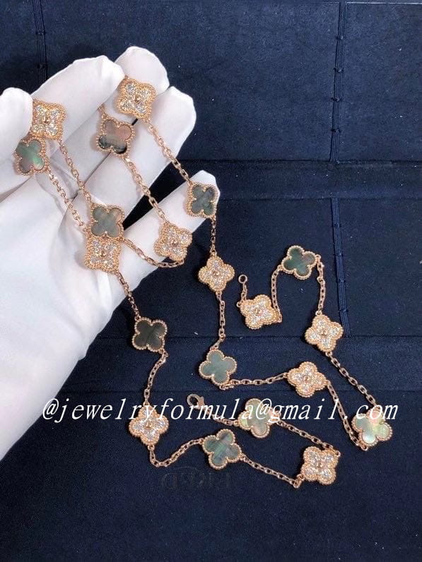 Customized JewelryRose Gold Diamond Van Cleef Jewelry , Vintage Alhambra Necklace 20 Motifs