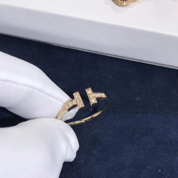 Customized JewelryTiffany & Co. 18k Yellow Gold Diamond T Wire Ring