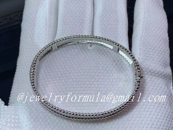 Customized JewelryVan Cleef & Arpels 18K White Gold Medium Model Perlee Signature Bracelet VCARP3K800