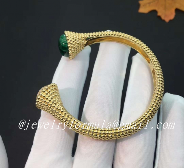 Customized JewelryVan Cleef & Arpels 18k Yellow Gold Diamond and Malachite Perlée Couleurs Medium Model Bracelet VCARP27100