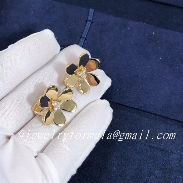 Customized JewelryVan Cleef & Arpels 18k Yellow Gold Frivole Diamond Earrings Large Model VCARB65900