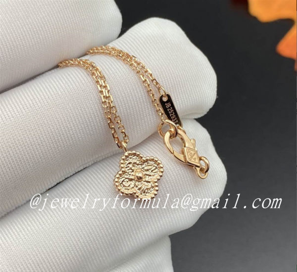 Customized JewelryVan Cleef & Arpels Sweet Alhambra Pendant 18K Rose Gold 9mm VCARO8DF00