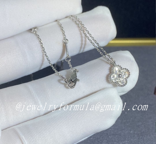 Customized JewelryVan Cleef & Arpels Sweet Alhambra Pendant 18k White Gold with Pavé Diamonds 9mm VCARO85900