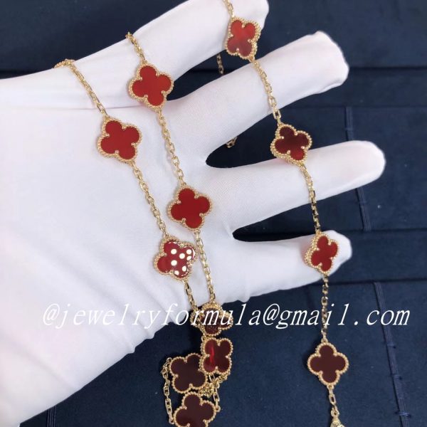 Customized JewelryVan Cleef & Arpels Vintage Alhambra 18k Yellow Gold Carnelian 20 Motifs Long Necklace