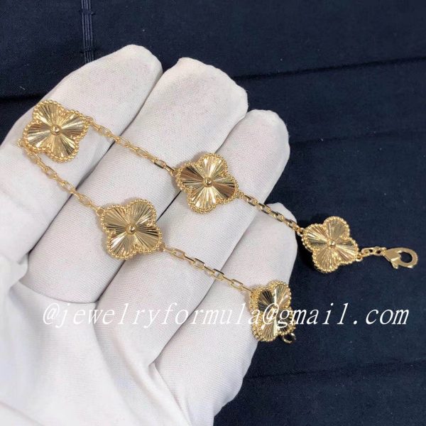 Customized JewelryVan Cleef & Arpels Vintage Alhambra 5 Motifs Guilloché Yellow Gold Bracelet VCARP3JK00
