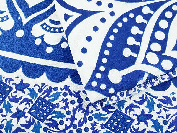 Wandtuch Ombre Mandala blau - groß Details