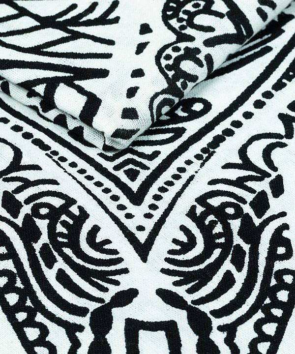 Wandtuch Hand der Fatima schwarz weiß im Detail