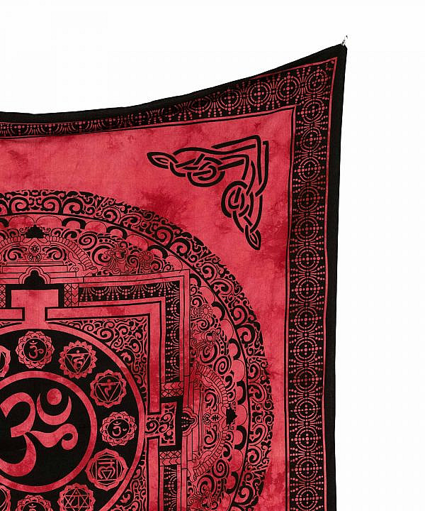 Om Wandtuch in rot, spiritueller Wandbehang aus Indien