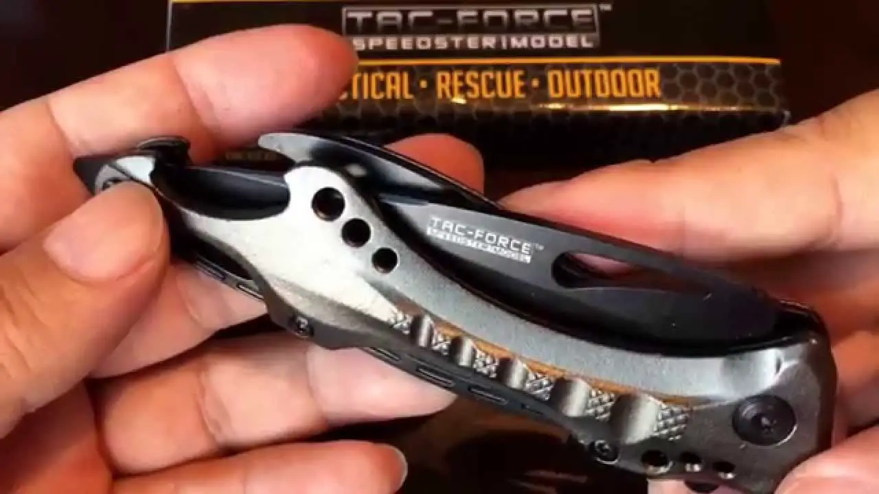 closed tac force knife