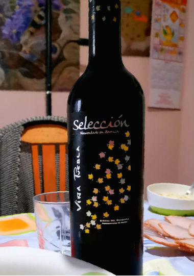 Botella de vino Viña Puebla Selección