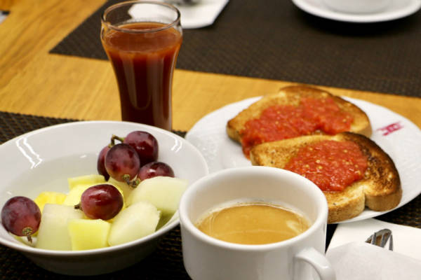Nuestro desayuno en el Hotel Ciudad de Burgos