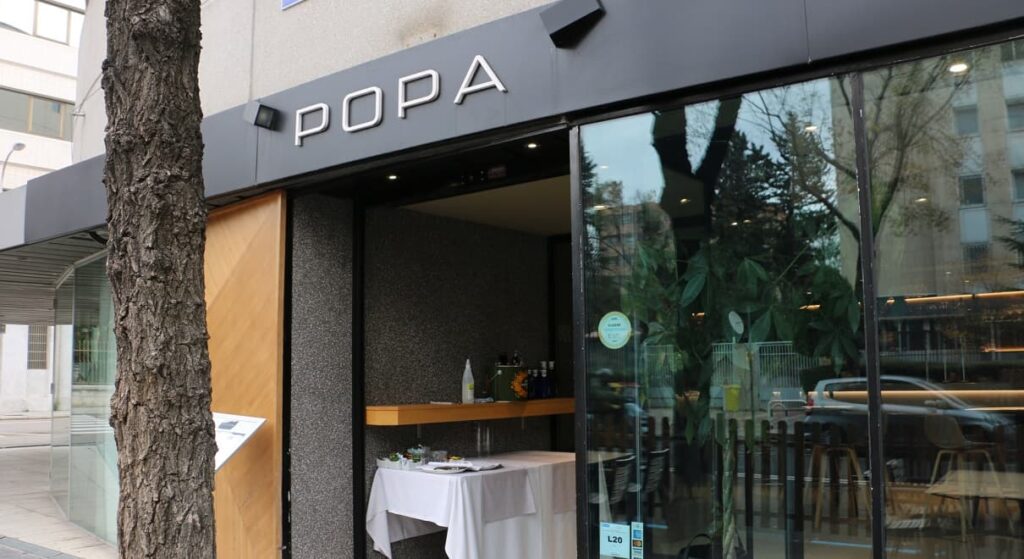 Restaurante Popa de Madrid - La mesa del Conde