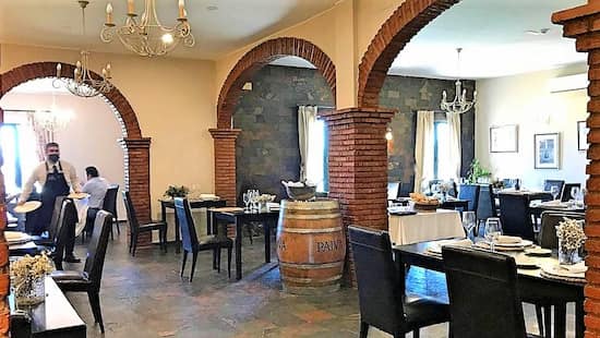 Salón comedor del Restaurante Paiva - La mesa del Conde