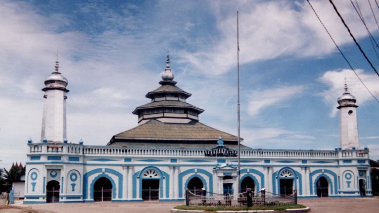 Masjid Raya Gantiang (Foto: kebudayaan.kemdikbud.go.id)