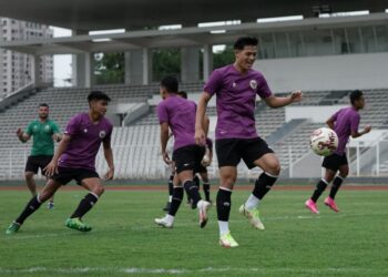 Berita terbaru dan terkini hari ini: Indonesia membatalkan keikutsertaannya dalam turnamen Piala AFF U-23 yang dilaksanakan di Kamboja.