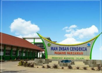 Berita Sumbar terbaru dan terkini hari ini: Satu sekolah di Sumbar masuk 10 besar MAN terbaik di Indonesia berdasarkan data dari LTMPT.