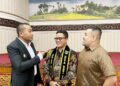 Berita Sumbar terbaru dan terkini hari ini: YouTuber Arief Muhammad dianugerahi gelar Duta Nasi Padang oleh Gubernur Sumbar, Audy Joinaldy.