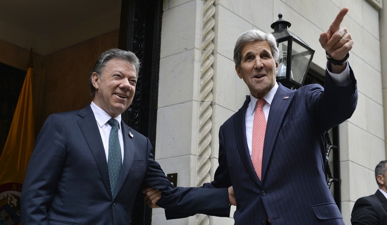 Juan Manuel Santos y John Kerry