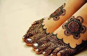 Small Patterns of Arabic Mehndi Designs For Hands and Feet-4