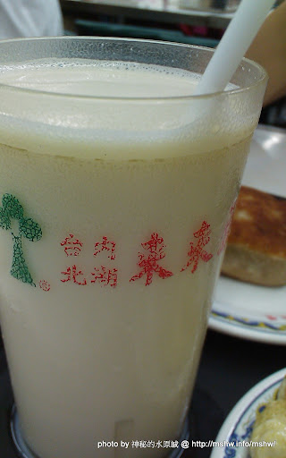 有點油卻很好吃的傳統早點~ 台中"台北內湖來來豆漿" 中式 台中市 早點類 西屯區 飲食/食記/吃吃喝喝 